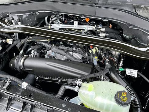 New 2026 Ford Explorer Platinum image 33