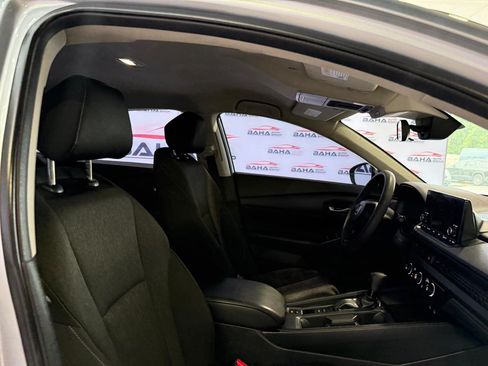 Used 2025 Honda Accord LX image 28