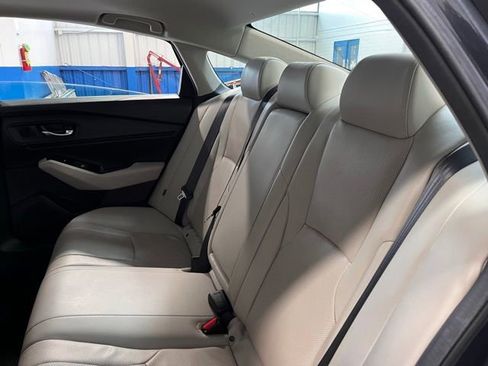 Used 2024 Honda Accord Touring image 18