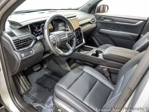 Used 2026 GMC Acadia Elevation w/ Elevation Premium Package AWD/4WD image 11