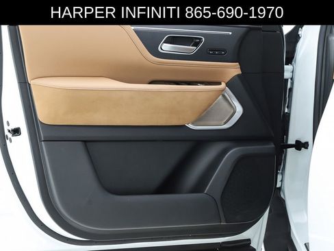 Used 2025 INFINITI QX80 Sensory AWD/4WD image 59