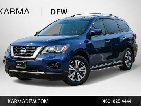 Used 2020 Nissan Pathfinder S image 1