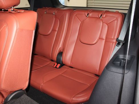 Used 2025 Lincoln Aviator Reserve image 28