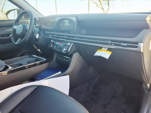 New 2026 Hyundai Tucson Limited image 6