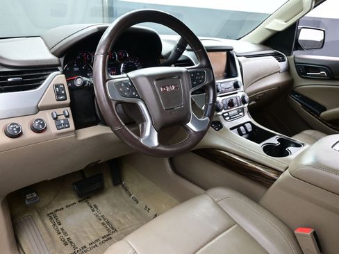 Used 2015 GMC Yukon XL SLT w/ Open Road Package image 12