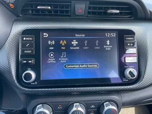 Used 2024 Nissan Kicks SV w/ Interior Electronics Package FWD image 14