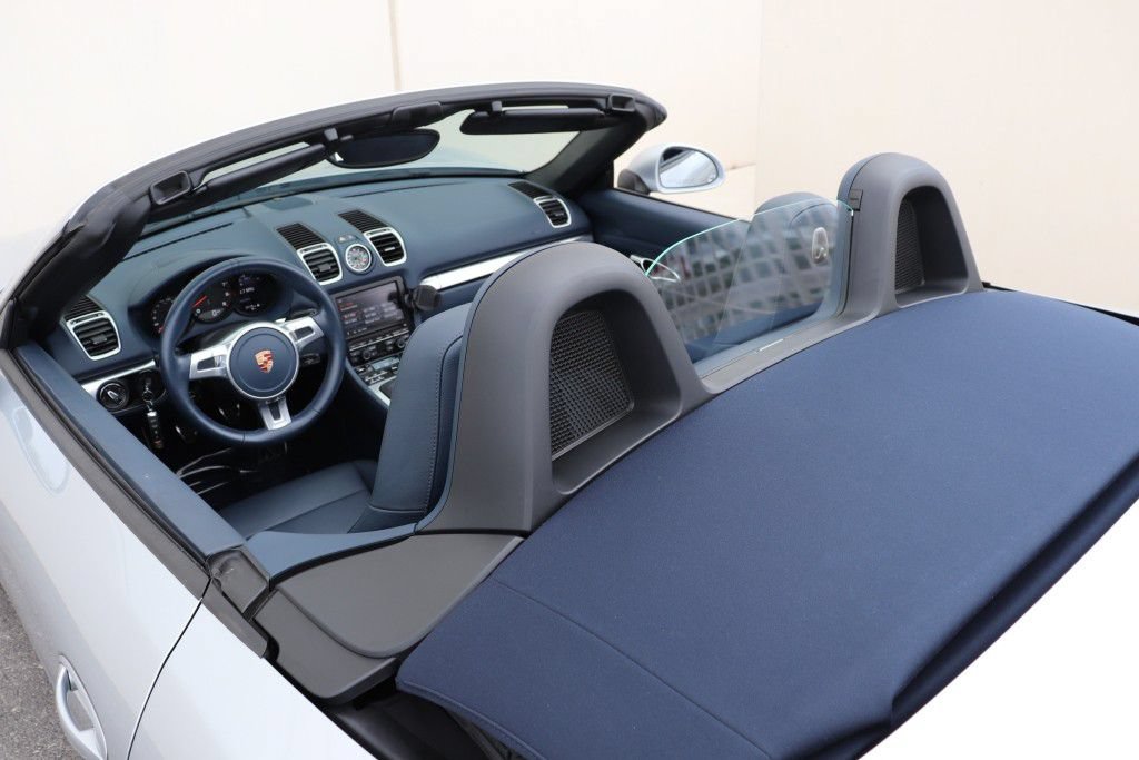 Used 2015 Porsche Boxster w/ Sport Chrono Package RWD image 19