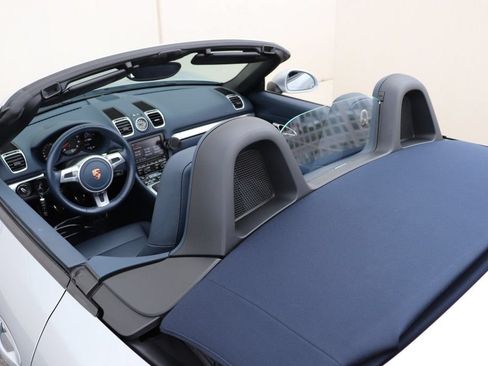 Used 2015 Porsche Boxster w/ Sport Chrono Package RWD image 19