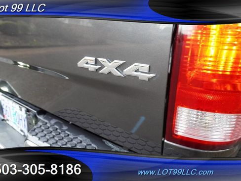 Used 2018 RAM 2500 Tradesman w/ Chrome Appearance Group image 31