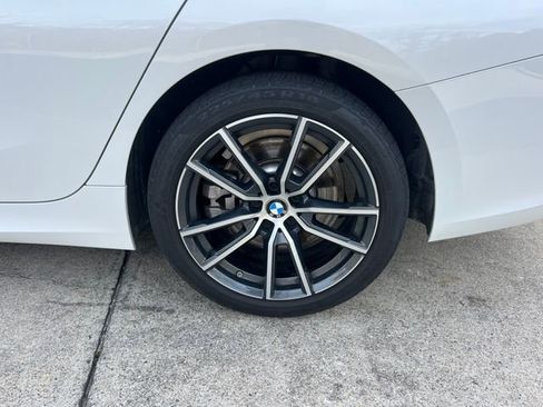 Used 2019 BMW 330i Sedan image 39