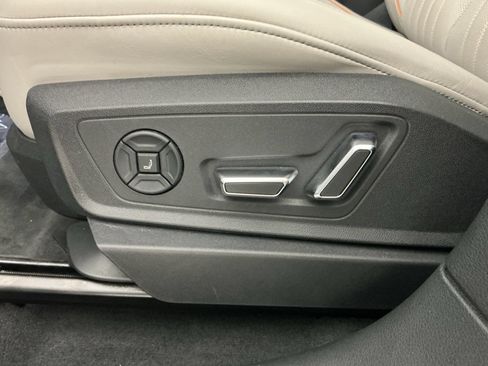 Used 2024 Audi Q8 e-tron Premium Plus w/ Prestige Package AWD/4WD image 14