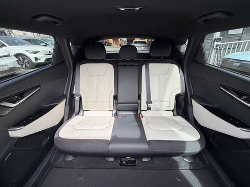 Used 2024 Kia EV6 GT-Line w/ GT-Line White Seat Package AWD/4WD image 39