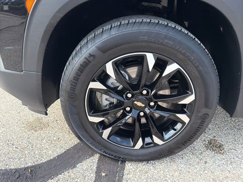 Used 2022 Chevrolet TrailBlazer LT w/ Convenience Package AWD/4WD image 8