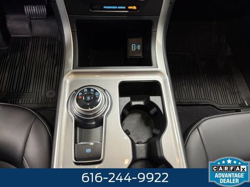 Used 2024 Ford Edge SEL w/ Convenience Package AWD/4WD image 11