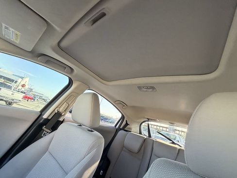 Used 2018 Honda HR-V EX image 33