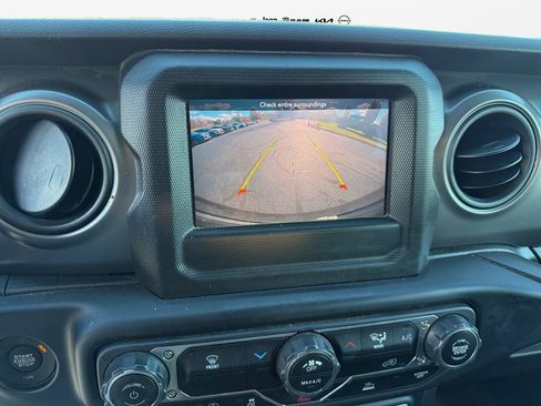 Certified 2022 Jeep Wrangler Unlimited Sport image 27