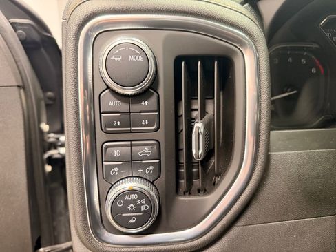 Used 2021 GMC Sierra 1500 AT4 image 25