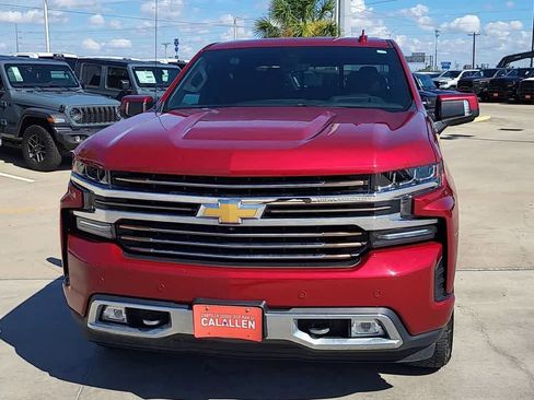 Used 2020 Chevrolet Silverado 1500 High Country w/ Technology Package AWD/4WD image 3