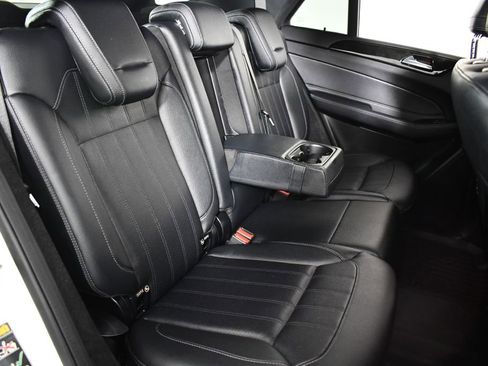 Used 2018 Mercedes-Benz GLE 350 4MATIC image 20