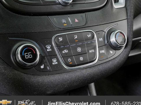 Used 2024 Chevrolet Malibu LT FWD image 15