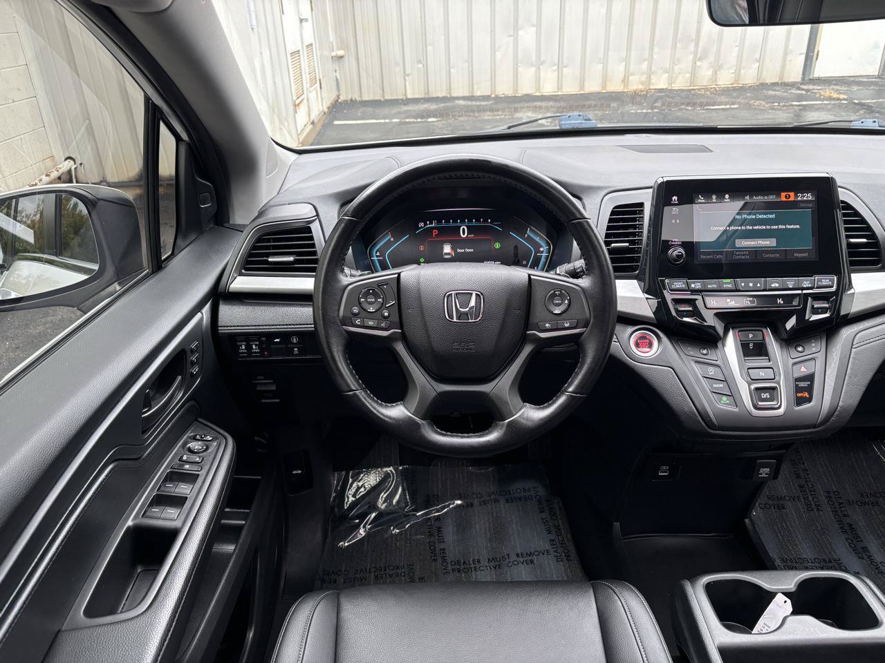 Used 2023 Honda Odyssey EX-L image 3