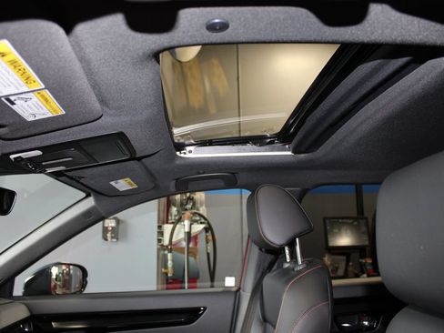 Used 2025 Honda CR-V Sport Touring image 27