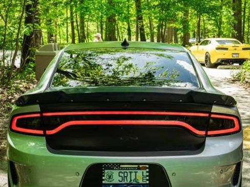Used 2020 Dodge Charger SRT Hellcat w/ Harman/Kardon Audio Group RWD image 4