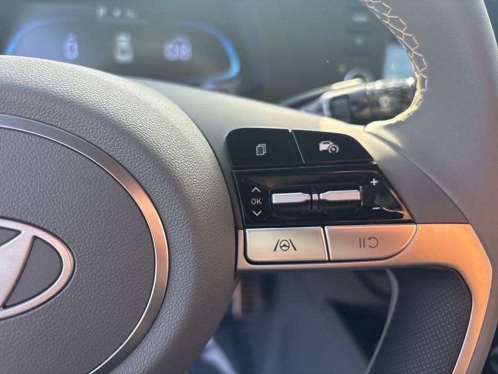 New 2026 Hyundai Elantra Sport FWD image 11