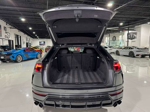 Used 2019 Lamborghini Urus image 42
