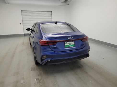 Used 2024 Kia Forte LXS w/ LXS Technology Package FWD image 6