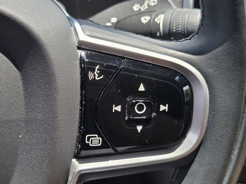 Used 2021 Volvo XC90 T6 Inscription w/ Lounge Package AWD/4WD image 24
