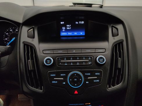 Used 2018 Ford Focus SE image 25