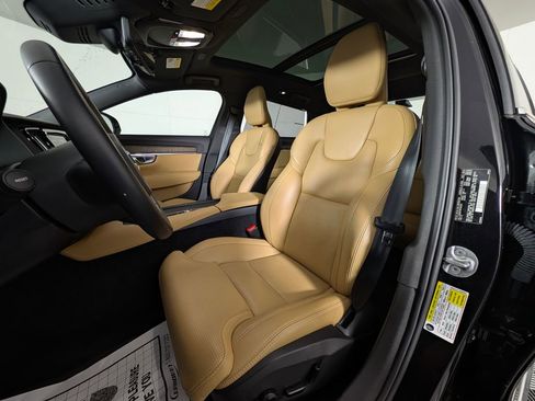 Used 2024 Volvo S90 B6 Ultimate image 5