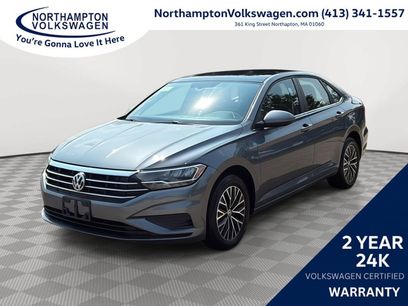 Used 2019 Volkswagen Jetta SE w/ Cold Weather Package