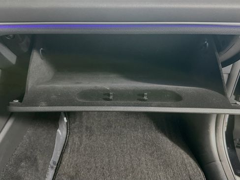 Used 2021 Genesis GV80 3.5T w/ Advanced Package 06 AWD/4WD image 32