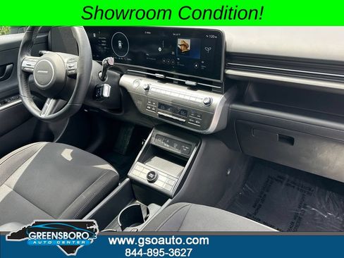 Used 2024 Hyundai Kona SEL FWD image 16