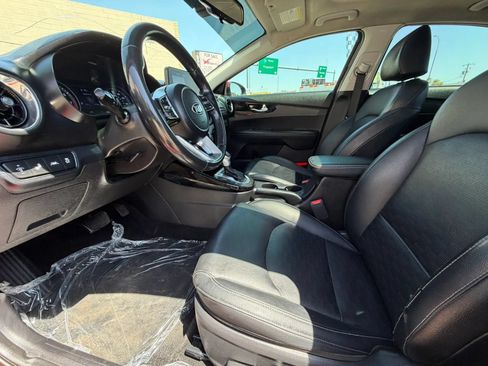 Used 2021 Kia Forte EX FWD image 8
