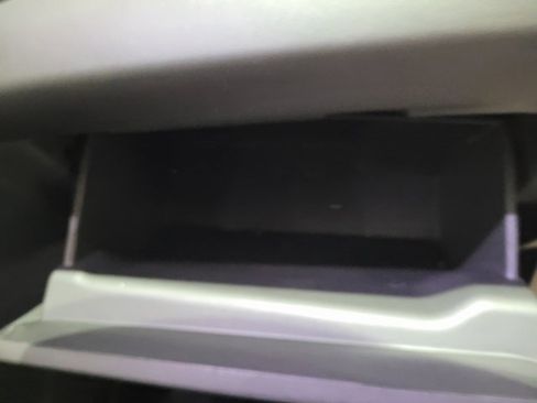 Used 2021 Chevrolet Equinox LT w/ LPO, Floor Liner Package image 60