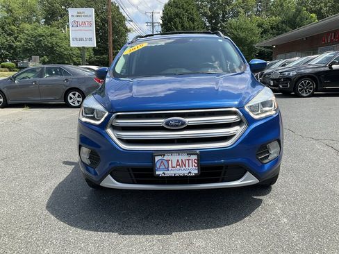 Used 2019 Ford Escape SEL AWD/4WD image 2