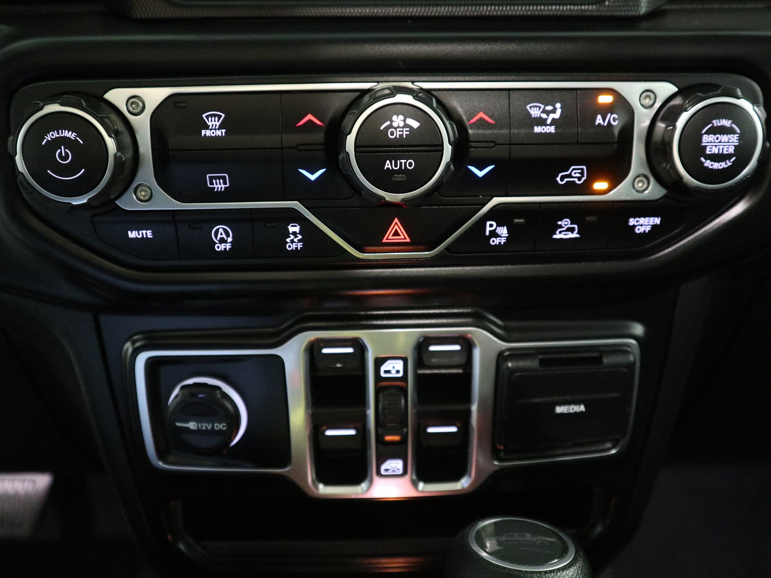 Used 2021 Jeep Gladiator Overland AWD/4WD image 26