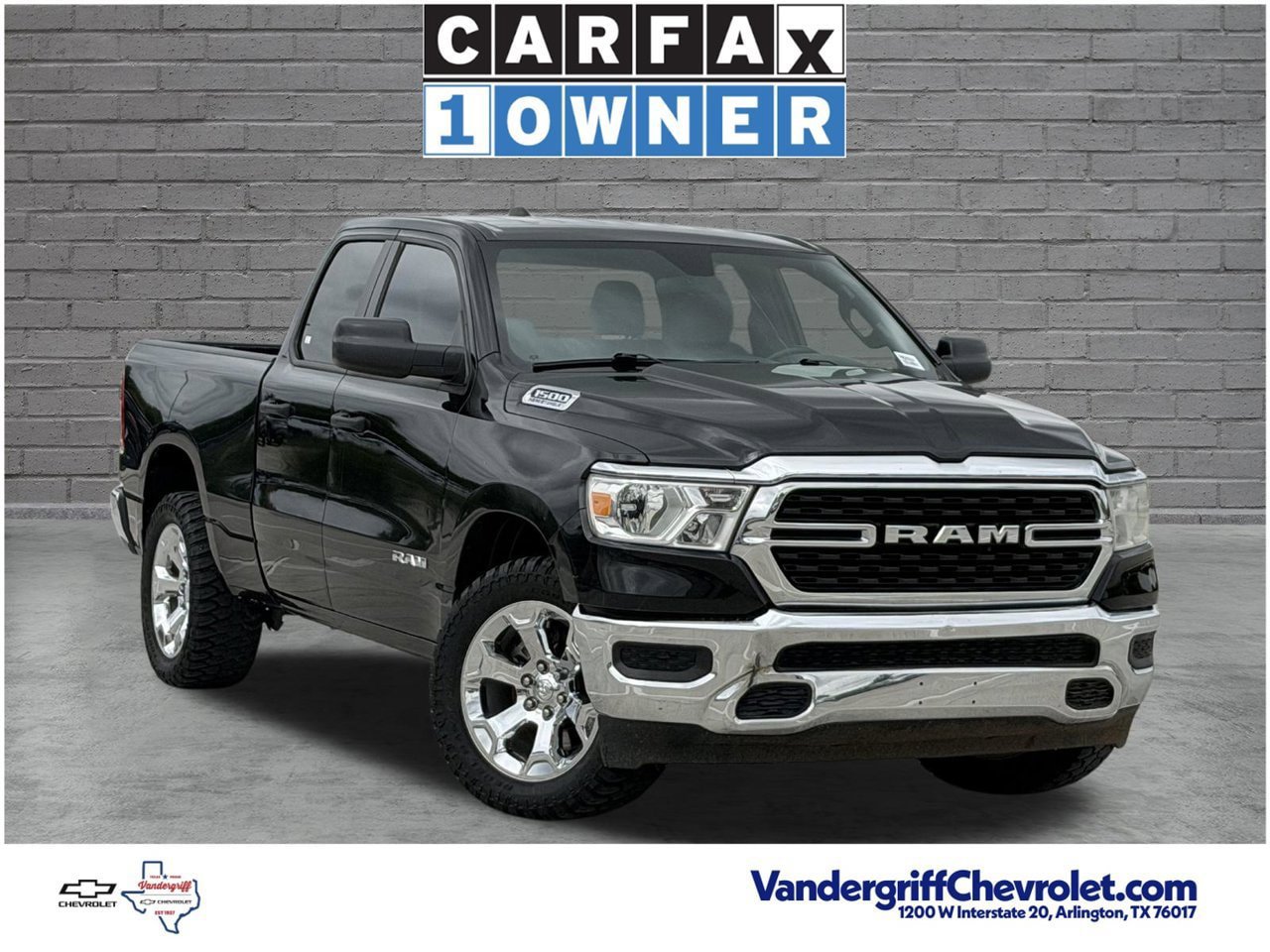 Used 2023 RAM 1500 Lone Star AWD/4WD image 2