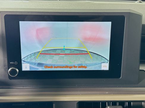 Certified 2025 Toyota Tacoma 2WD Double Cab image 15