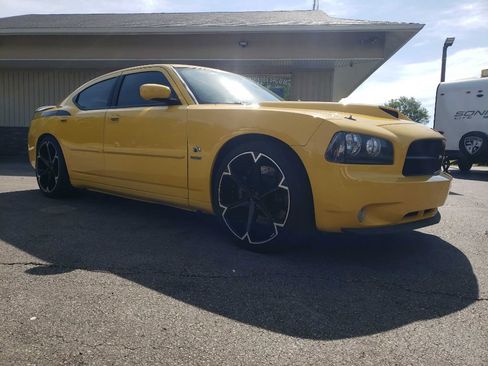 Used 2006 Dodge Charger R/T RWD image 1
