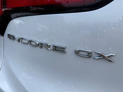 Used 2022 Buick Encore GX Select w/ Experience Buick Package image 17