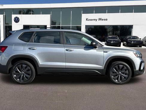 Used 2023 Volkswagen Taos S image 3