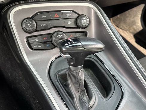 Used 2022 Dodge Challenger SXT w/ Blacktop Package RWD image 20