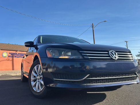 Used 2015 Volkswagen Passat 1.8T S image 30