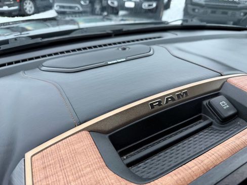 Used 2022 RAM 1500 Limited image 41