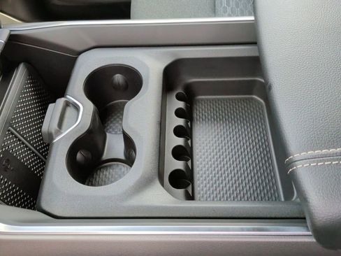 New 2026 RAM 1500 2WD Crew Cab image 37