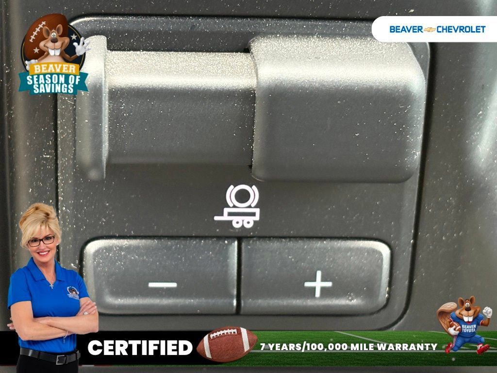 Used 2020 Chevrolet Silverado 1500 LTZ w/ LTZ Plus Package AWD/4WD image 35